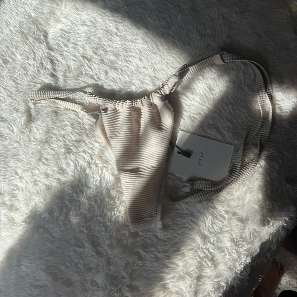 DISSH Cream Ribbed Bikini Bottoms - Small Brand New
